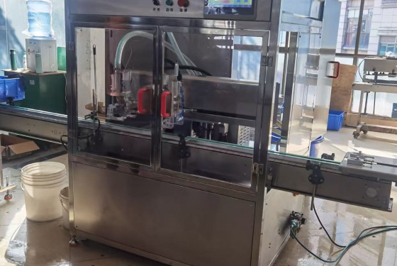 2-튜브 다음 채우기 및 캡링 라인 - 80 g 세탁 세제